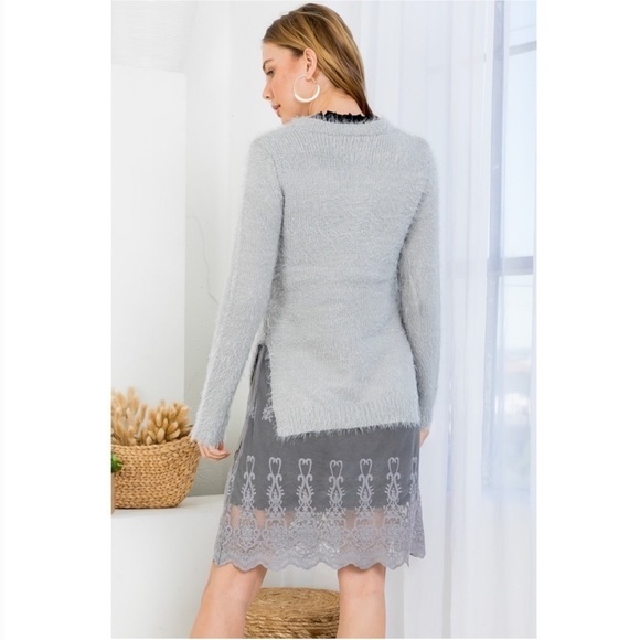 RYU sweater dress with embroidered lace - Picture 11 of 11